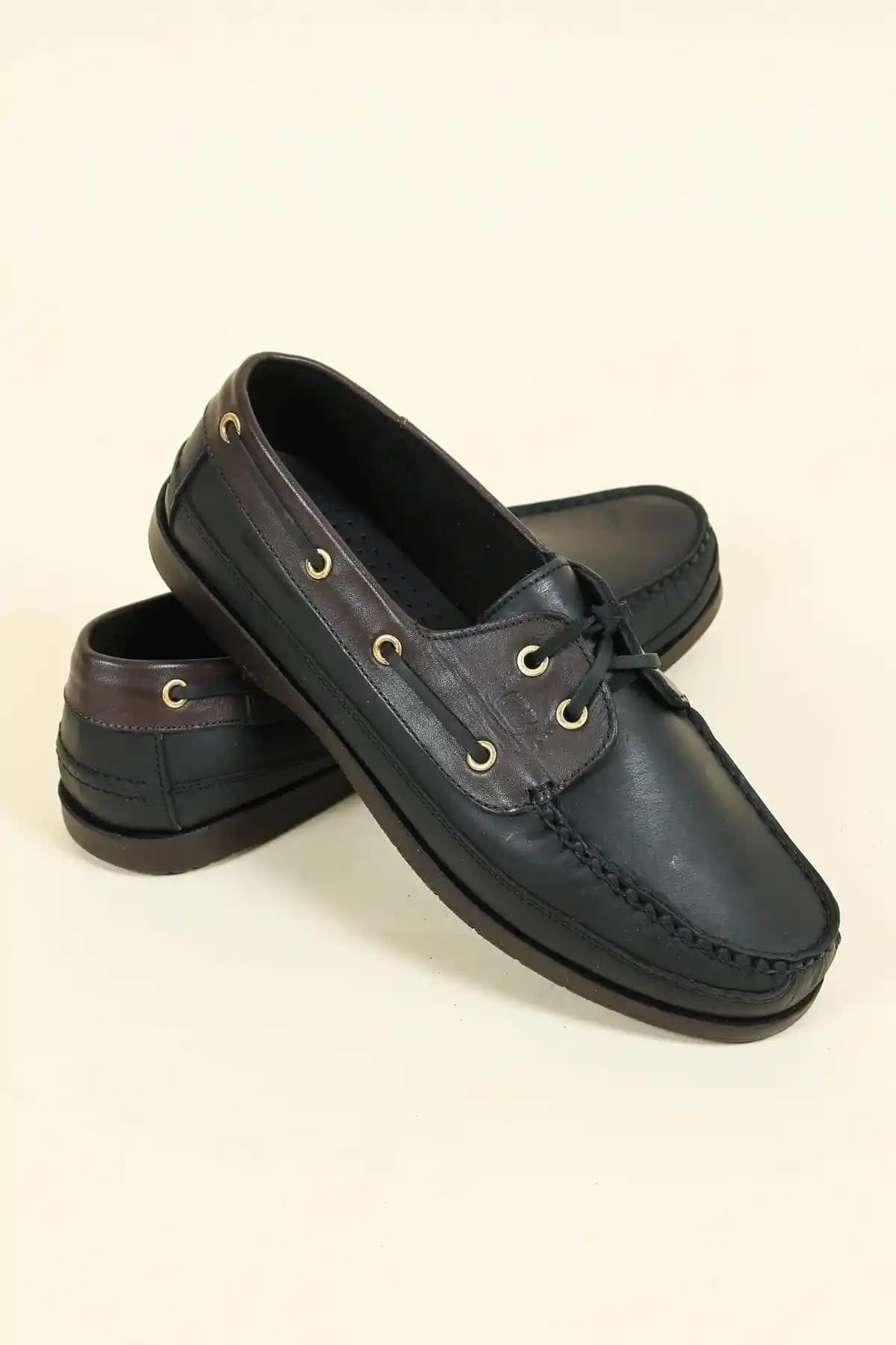 Marine Ayakkabılar: Şıklık ve İşlevselliğiyle Deniz Tutkunlarının Favorisi