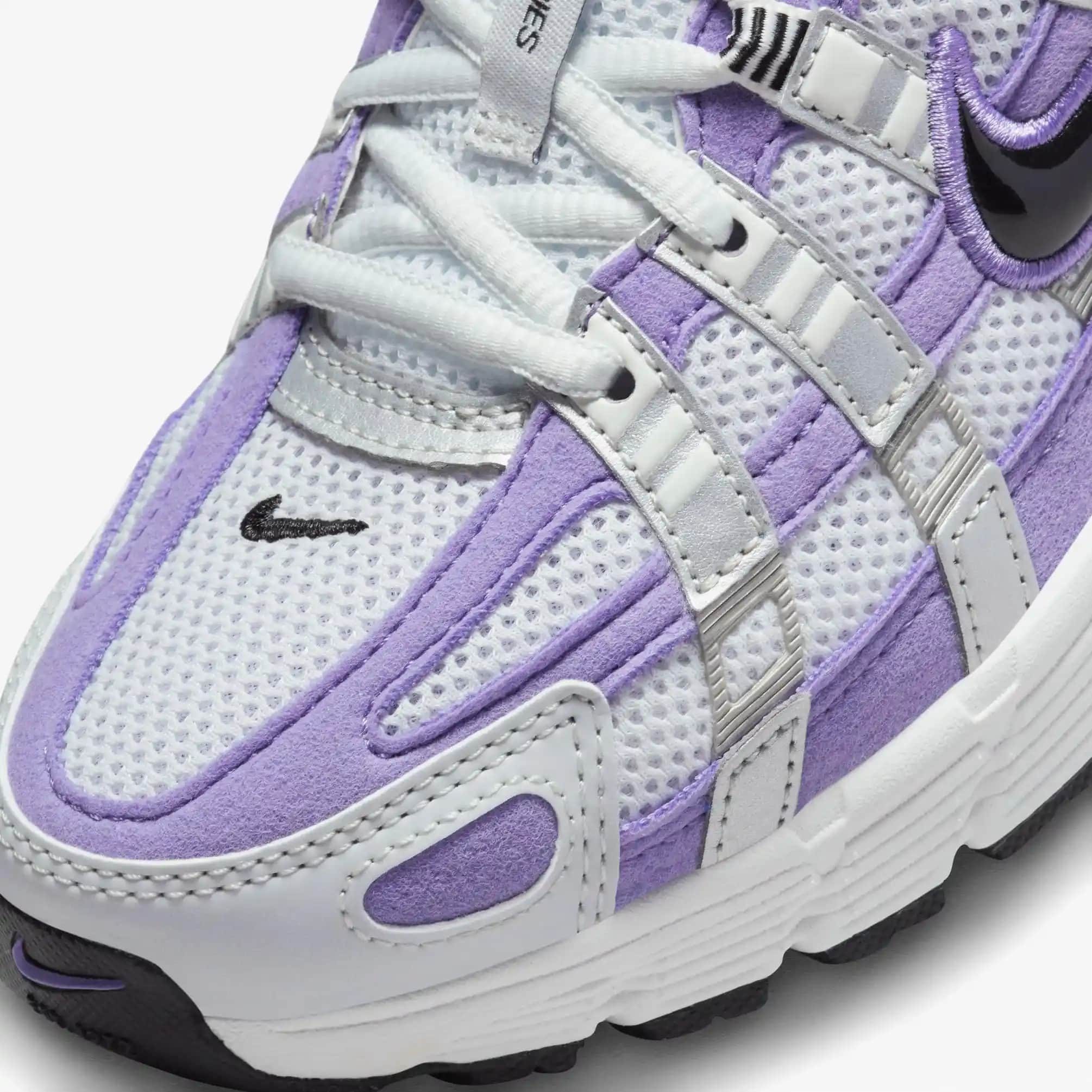 Mor Nike Ayakkabılar: Şıklık ve Konforun Bir Arada Sunulduğu Modern Tasarımlar