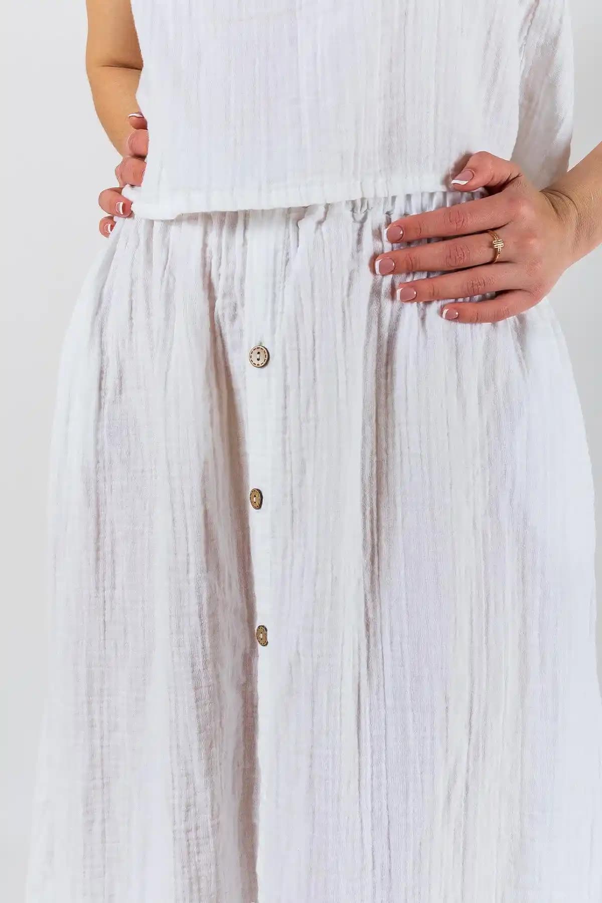 Müslin Kadın Takımları: Doğal Kumaşlarla Rahat ve Şık Giyim Seçenekleri