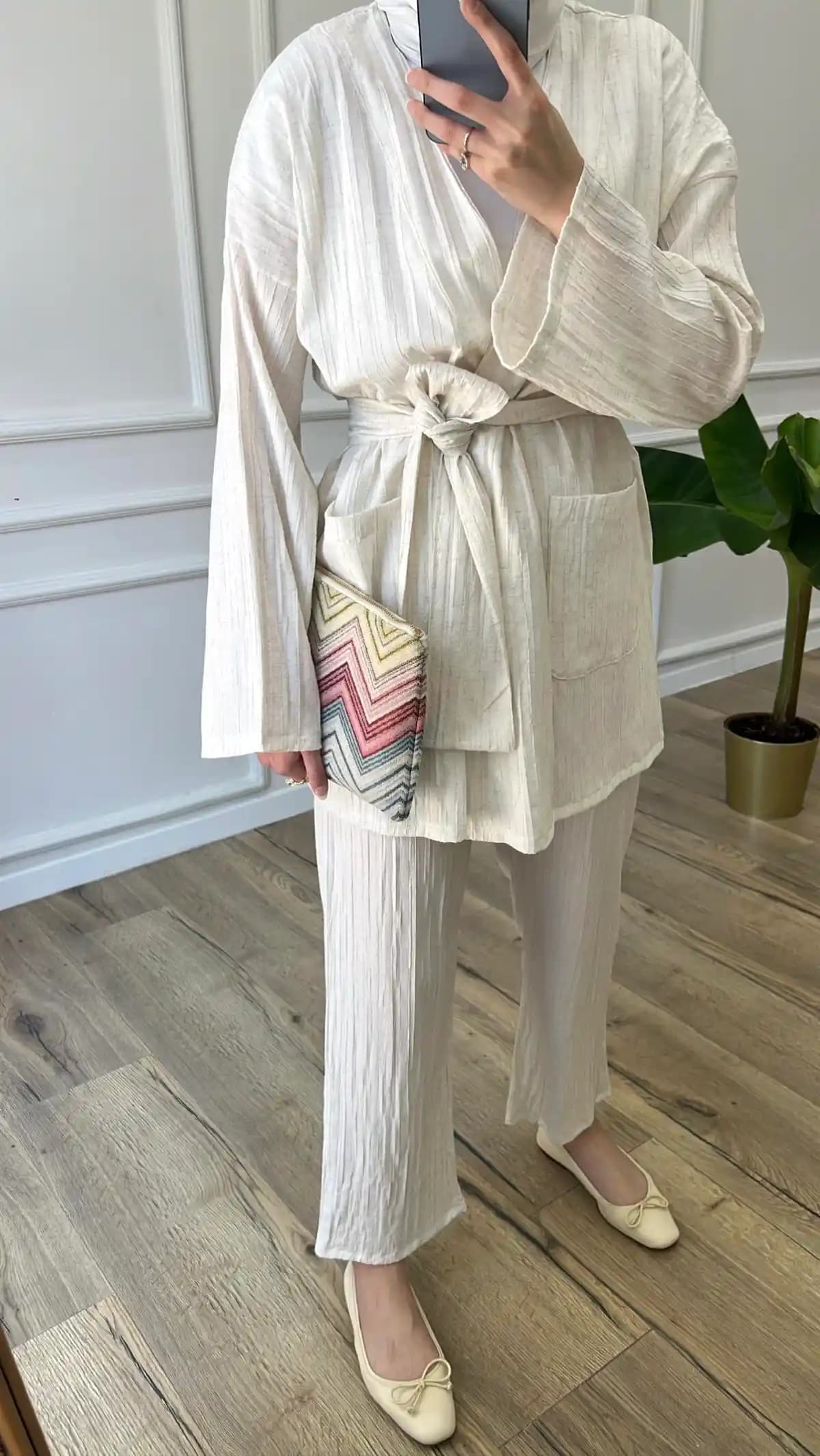 Müslin Kimono Takımlar: Rahatlık ve Şıklığın Modern Buluşması