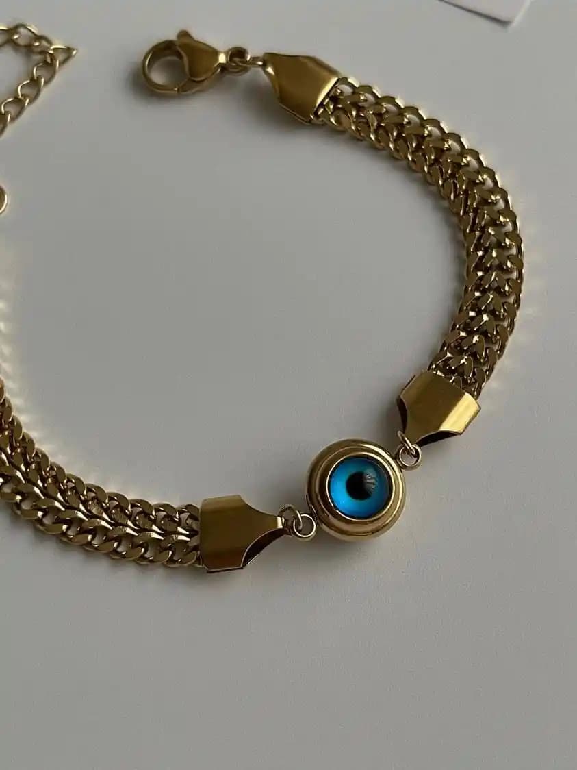 Nazar Boncuklu Çelik Bileklikler: Şıklık ve Koruma Sunan Modern Takı Seçenekleri