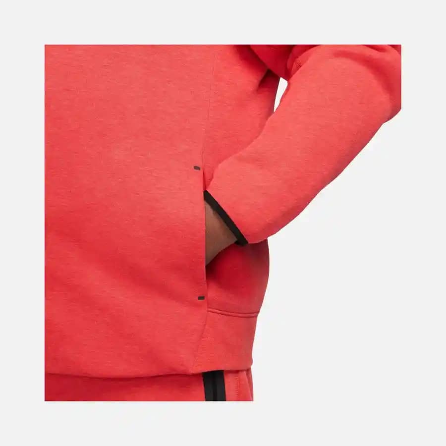 Nike Tech Fleece Nedir ve Neden Günümüzde Popüler Bir Giyim Teknolojisidir?