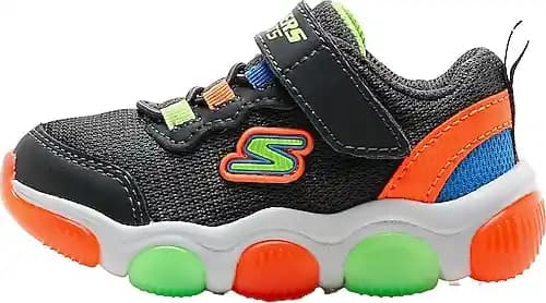 Skechers Erkek Bebek Ayakkabıları: Konfor ve Şıklık Sunan Modeller ve Fiyatlar