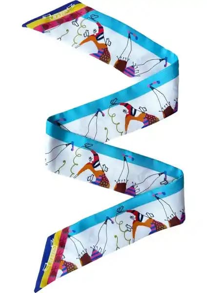 Ubeen Suzi Petite Çok Renkli İpek Fular: Sanatsal Tasarım ve Çok Yönlü Kullanım İmkanı