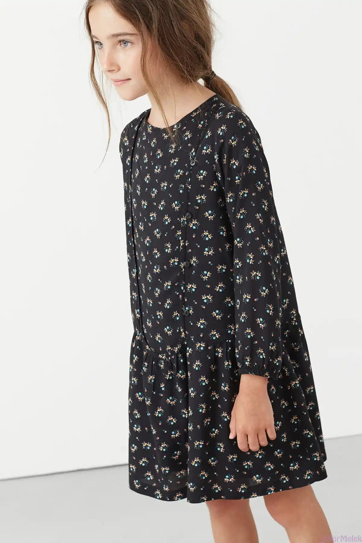 13 Yaş Giyim Tarzı: Gençler İçin Rahatlık ve Stil Dengesi Nasıl Sağlanır