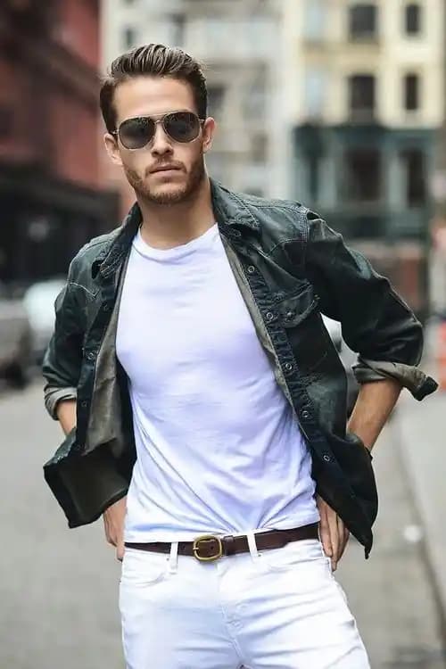 Erkekler İçin Spor Şapkalı Kombinler: Stil ve Rahatlığın Temel Yaklaşımları