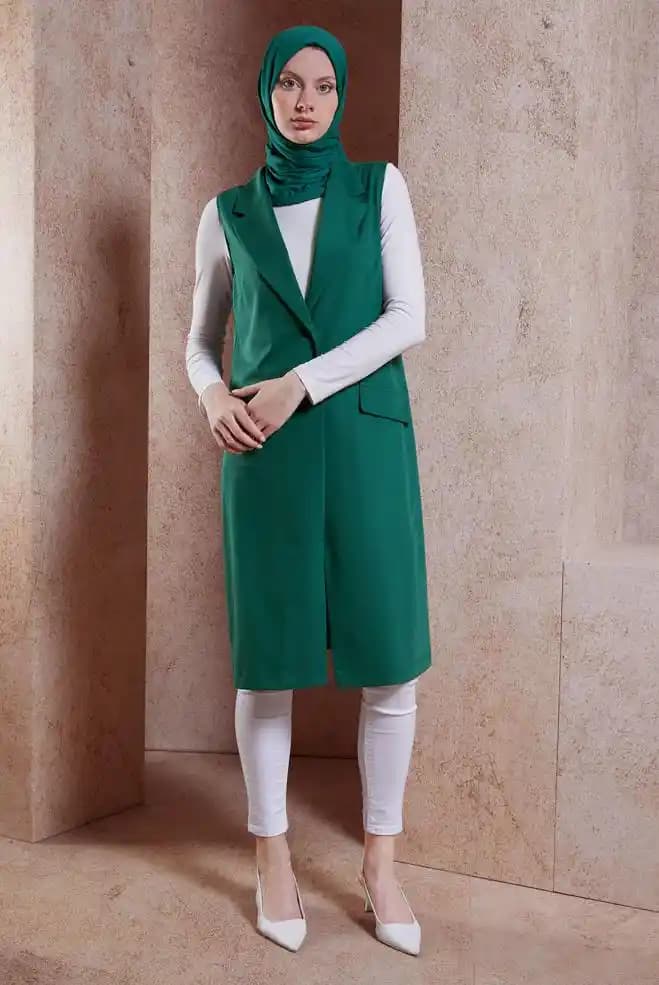 Yazlık Uzun Yelek Modellerinde Veri Eksikliği ve Moda İçeriğinde Yapay Zekanın Rolü