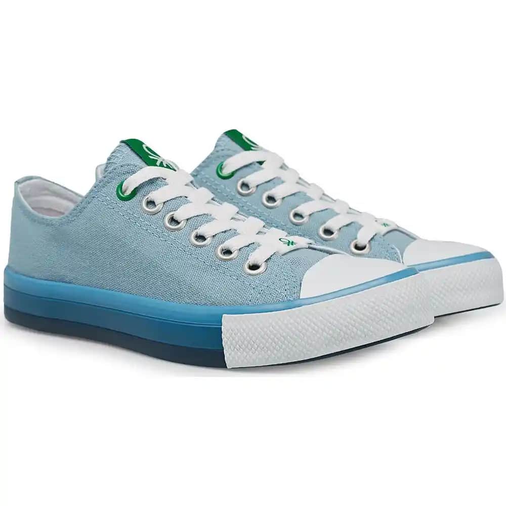 Benetton Ayakkabıları: Renkli ve Konforlu Tasarımlarla Günlük Şıklık