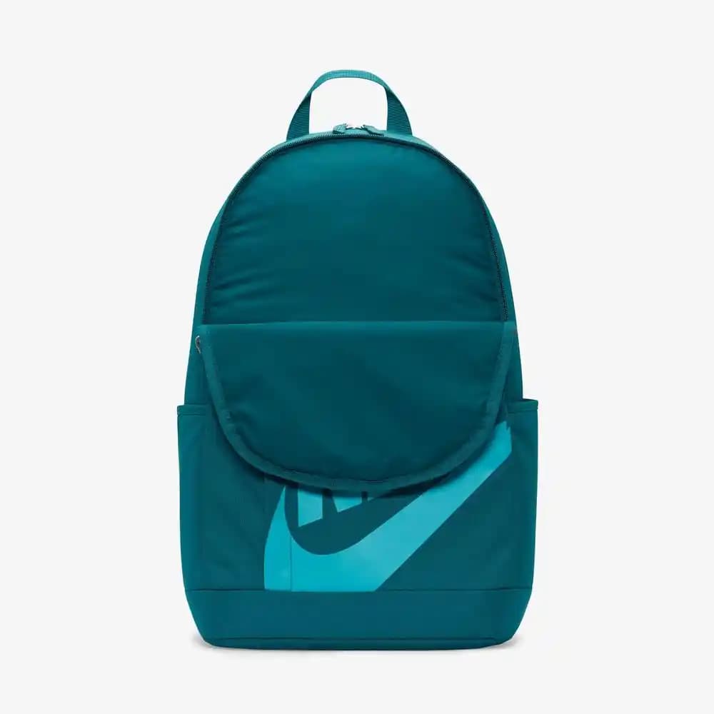 Nike Mavi Sırt Çantası Özellikleri ve Stil İpuçlarıyla Günlük ve Spor Kullanım