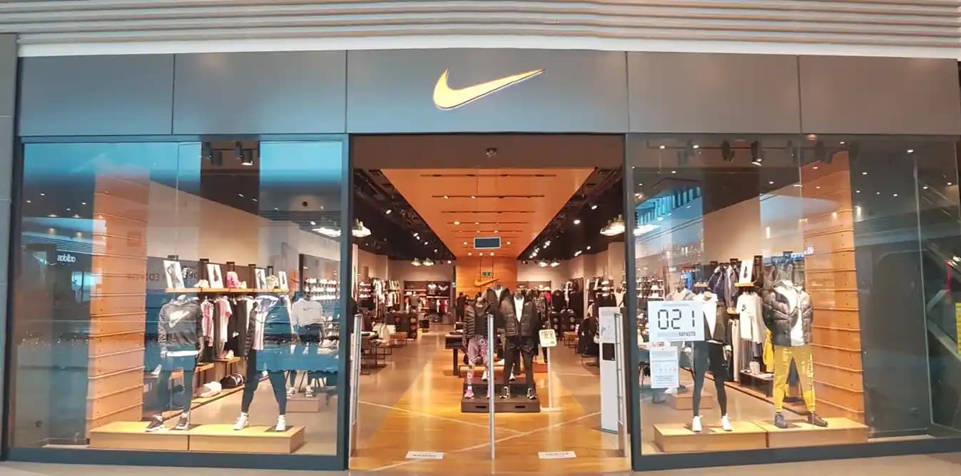Nike Optimum Koleksiyonu: Modern Spor ve Günlük Giyim İçin Yenilikçi Seçenekler