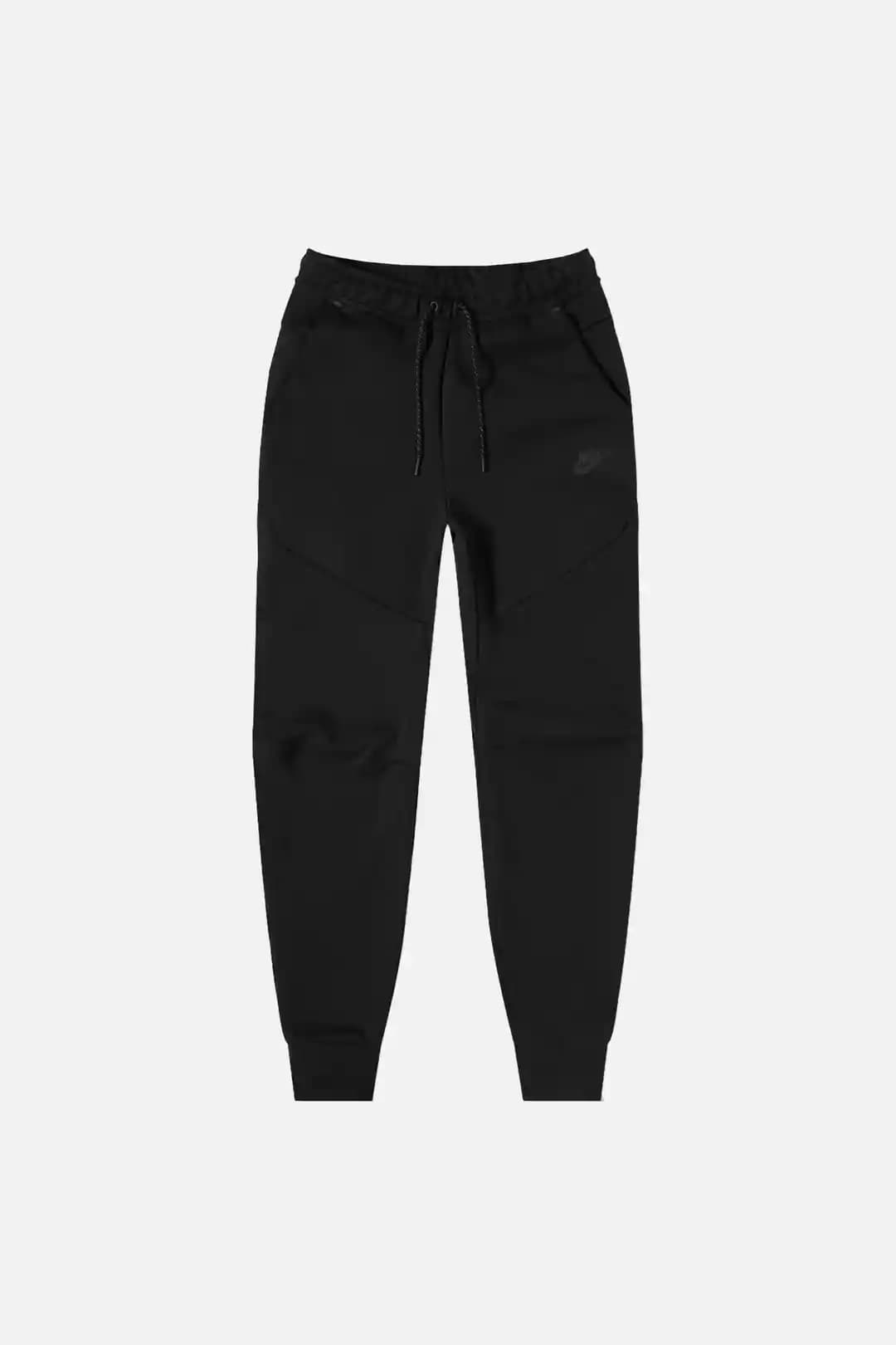 Nike Tech Alt: Yenilikçi Tasarımlarla Spor ve Günlük Yaşamda Konfor ve Şıklık