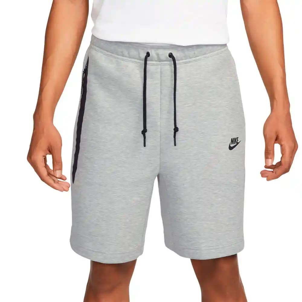Nike Tech Short Günlük Şıklık ve Konfor Sunan Modern Spor Giyim Parçası