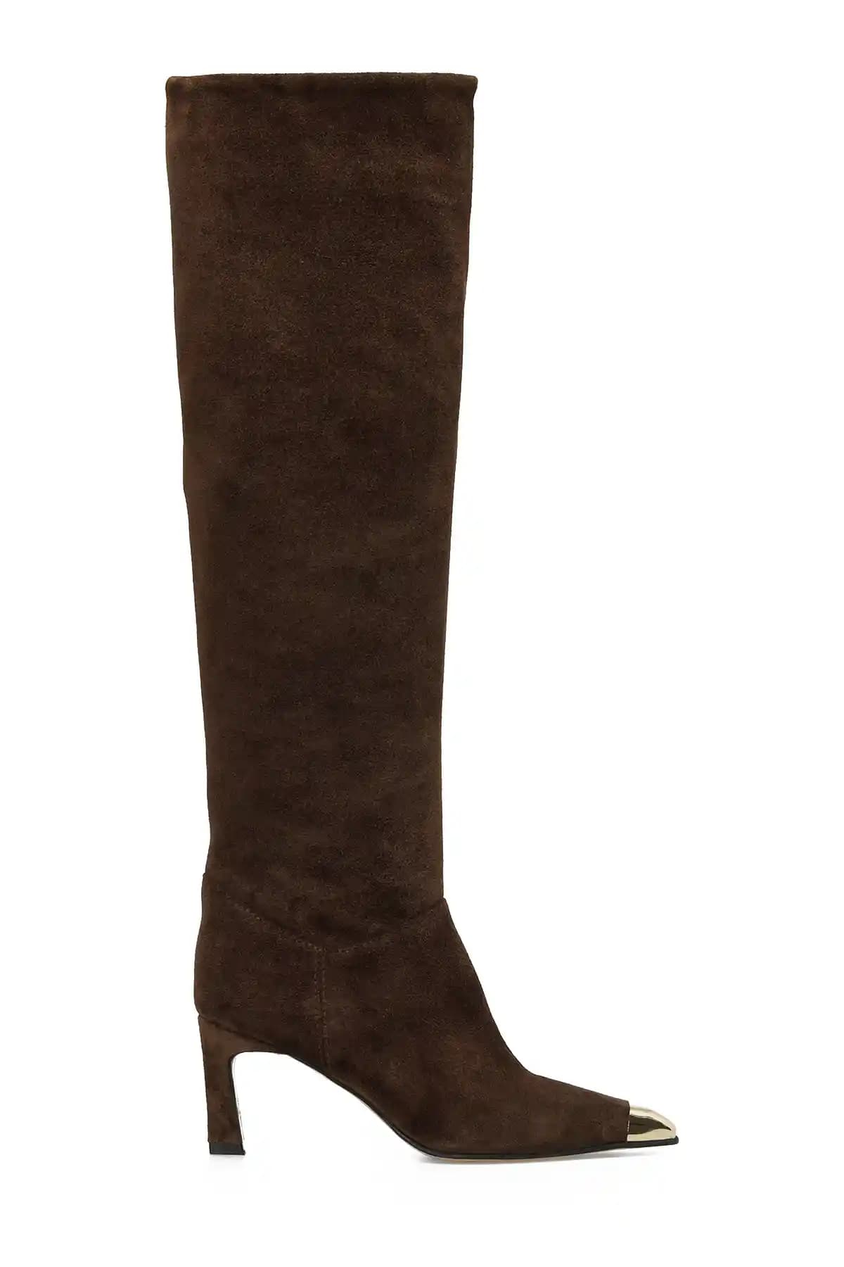 Nine West Topuklu Çizme Modelleri ve Moda Trendleri Hakkında Kapsamlı Bilgi