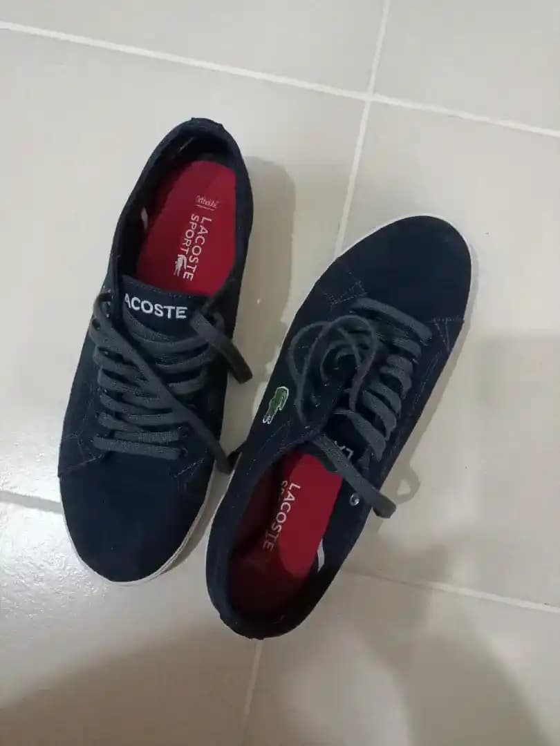 Orijinal Lacoste Ayakkabılarıyla Şıklık ve Kalitenin Güvencesi