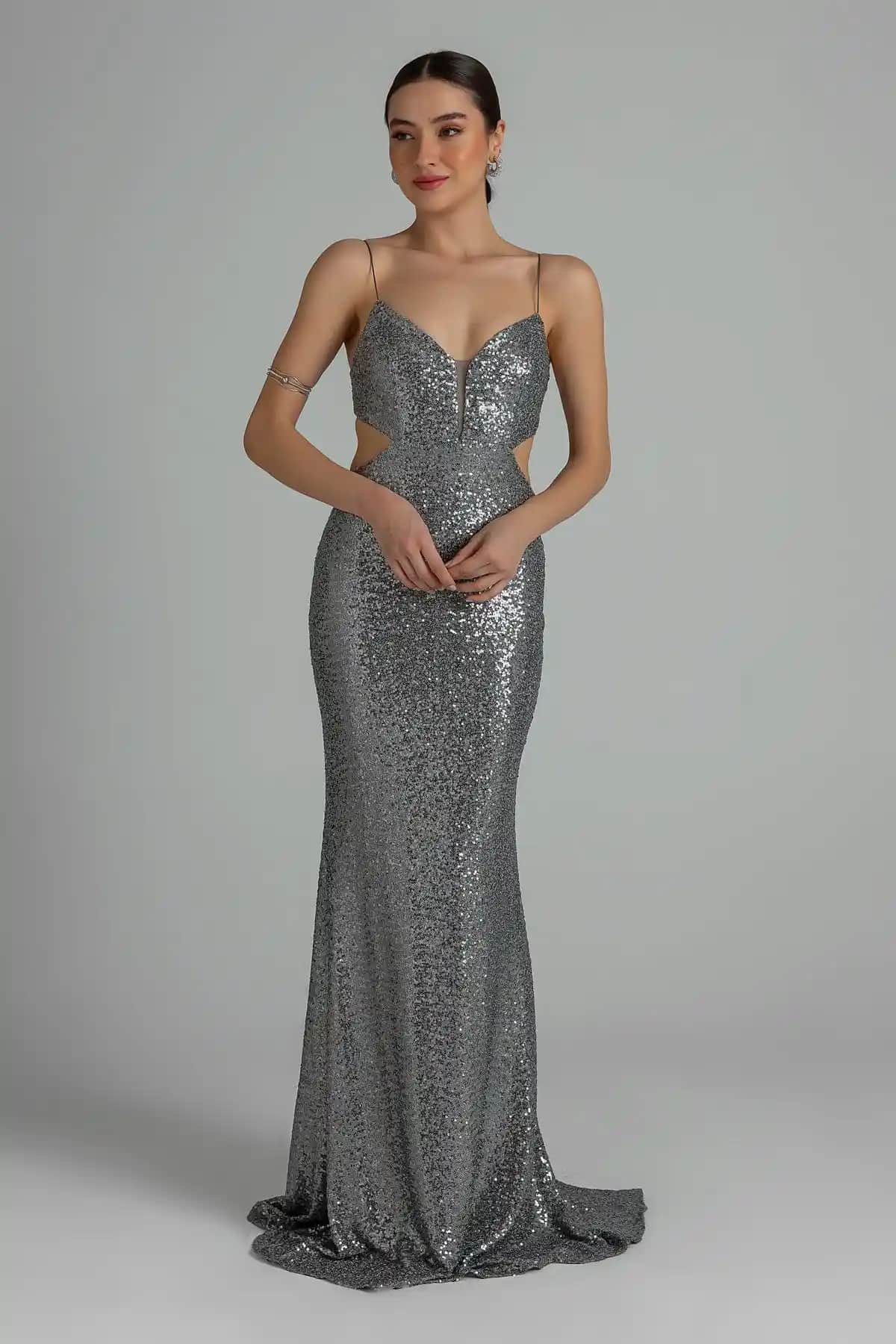 Payet Abiye Modelleri ve Kombinasyon İpuçlarıyla Şıklığınızı Yükseltin