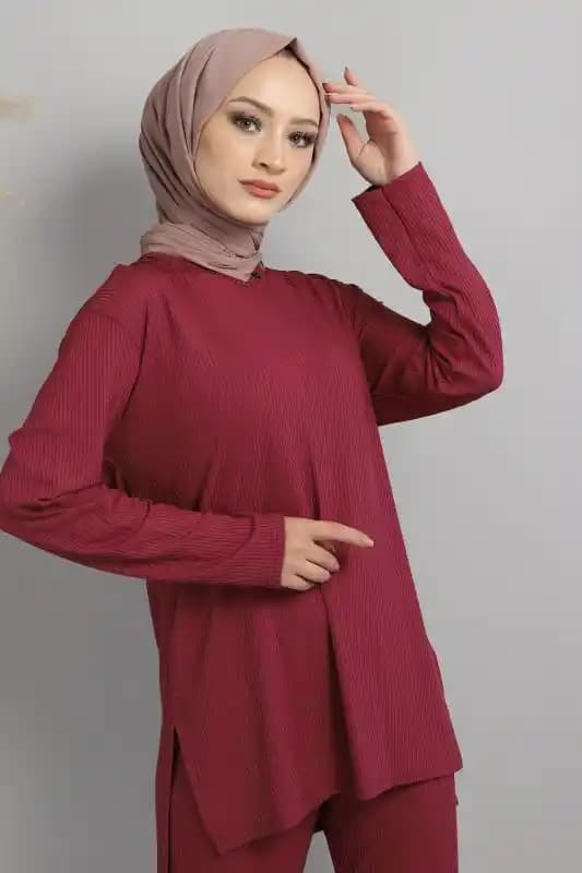 Penye Tesettür Takımlar: Rahat ve Şık Günlük Giyim Trendleri ve Kombin İpuçları