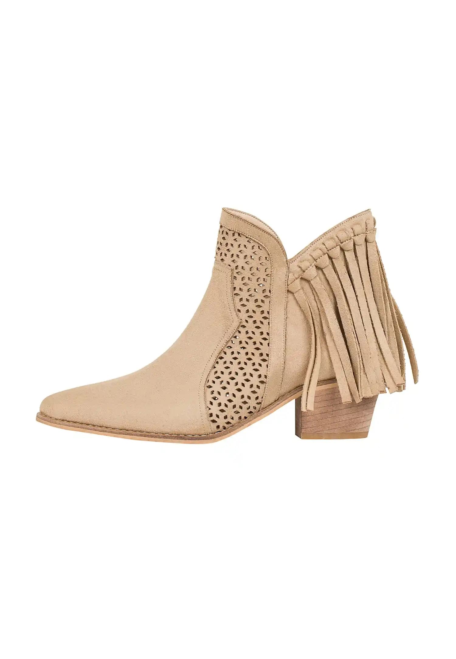 Püsküllü Bot Modelleri ve Trendleri 2024 Sonbahar Kış Sezonu