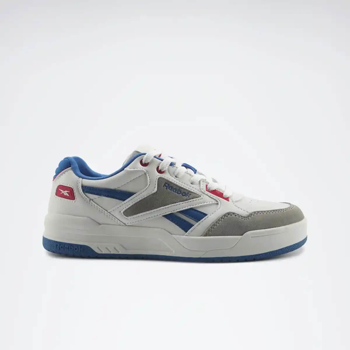 Reebok Erkek Sneaker Koleksiyonu: Şıklık ve Konforun Mükemmel Uyumu
