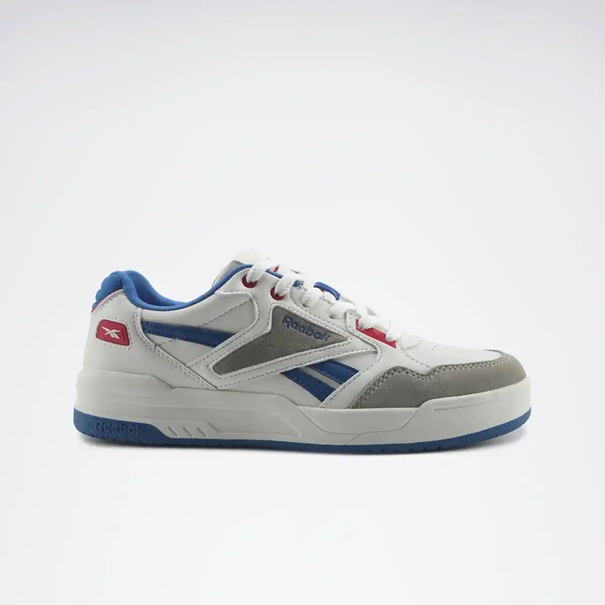 Reebok Erkek Sneaker Koleksiyonu: Şıklık ve Konforun Mükemmel Uyumu