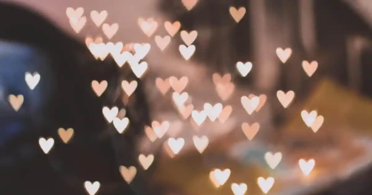 Renkli Spor Ayakkabılar Kadınlar İçin: Trendler, Stil ve Konforun Buluşması