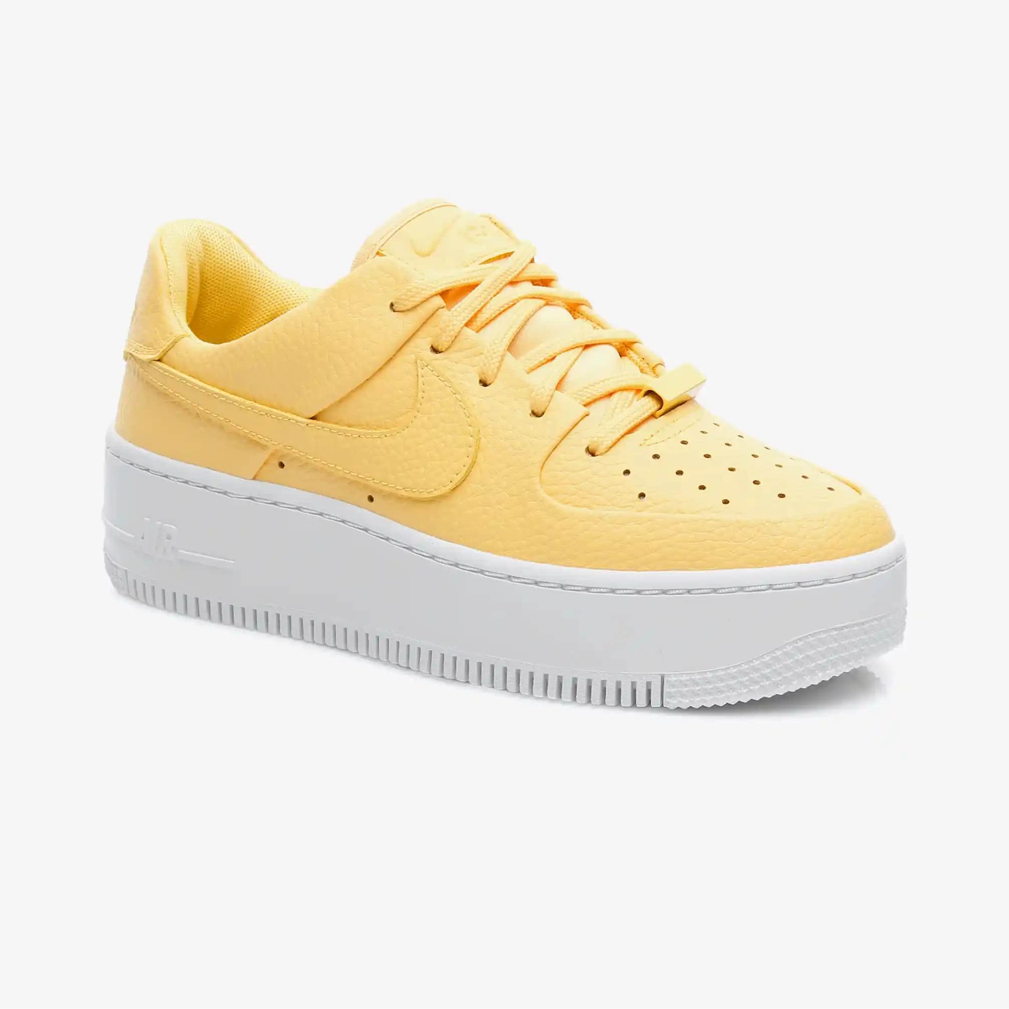 Sarı Nike Air Force Ayakkabılar: Stil ve Fonksiyonun Mükemmel Buluşması