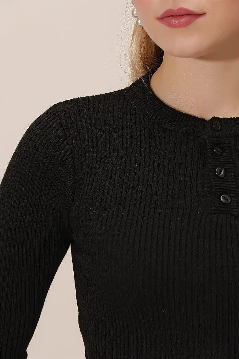 Simit Yaka: Modern Tasarımlarda Rahatlık ve Şıklığın Simgesi