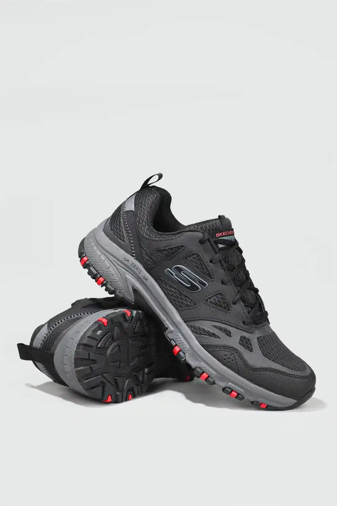 Skechers Ortopedik Ayakkabıları: Sağlık ve Konforu Bir Arada Sunan Modern Tasarımlar
