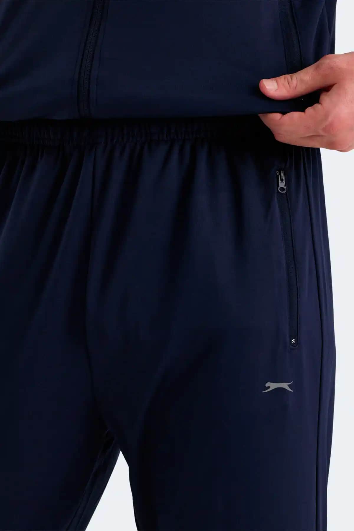 Slazenger Eşofman Takımı: Günlük Spor ve Şıklık İçin Modern ve Konforlu Seçenekler