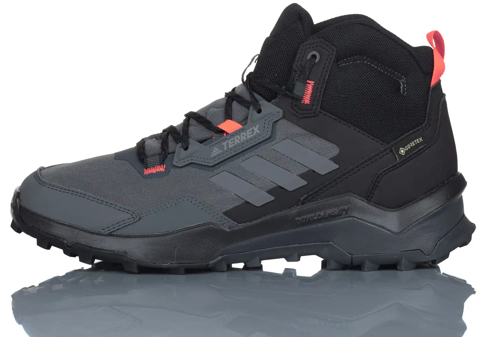 Terrex AX4 Mid Gtx: Su Geçirmez ve Dayanıklı Outdoor Ayakkabı Teknolojisi