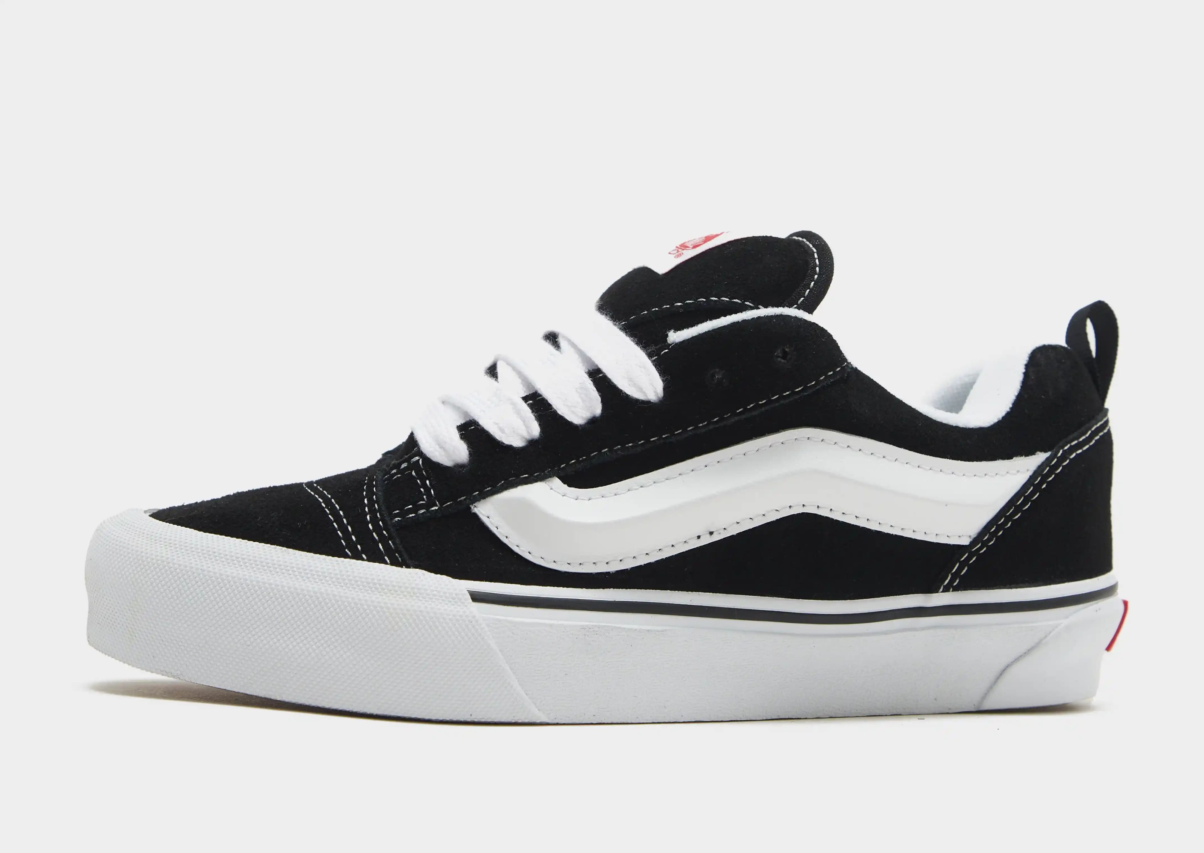 Vans Knu Skool Ayakkabısı: 90'ların Retro Şıklığını Günümüze Taşıyan Modern Tasarım