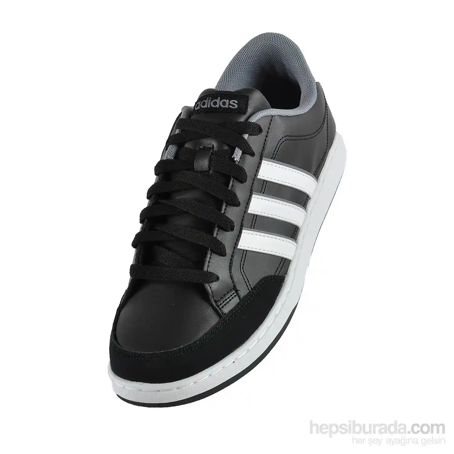 Yeni Sezon Adidas Ayakkabılarıyla Moda ve Konforu Bir Arada Yakalayın