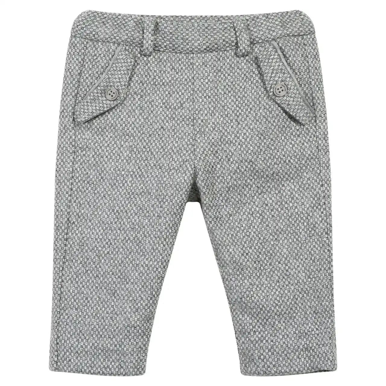 Yün Pantolon Seçenekleri ve Kombinasyon İpuçlarıyla Şıklık ve Konforun Buluşması