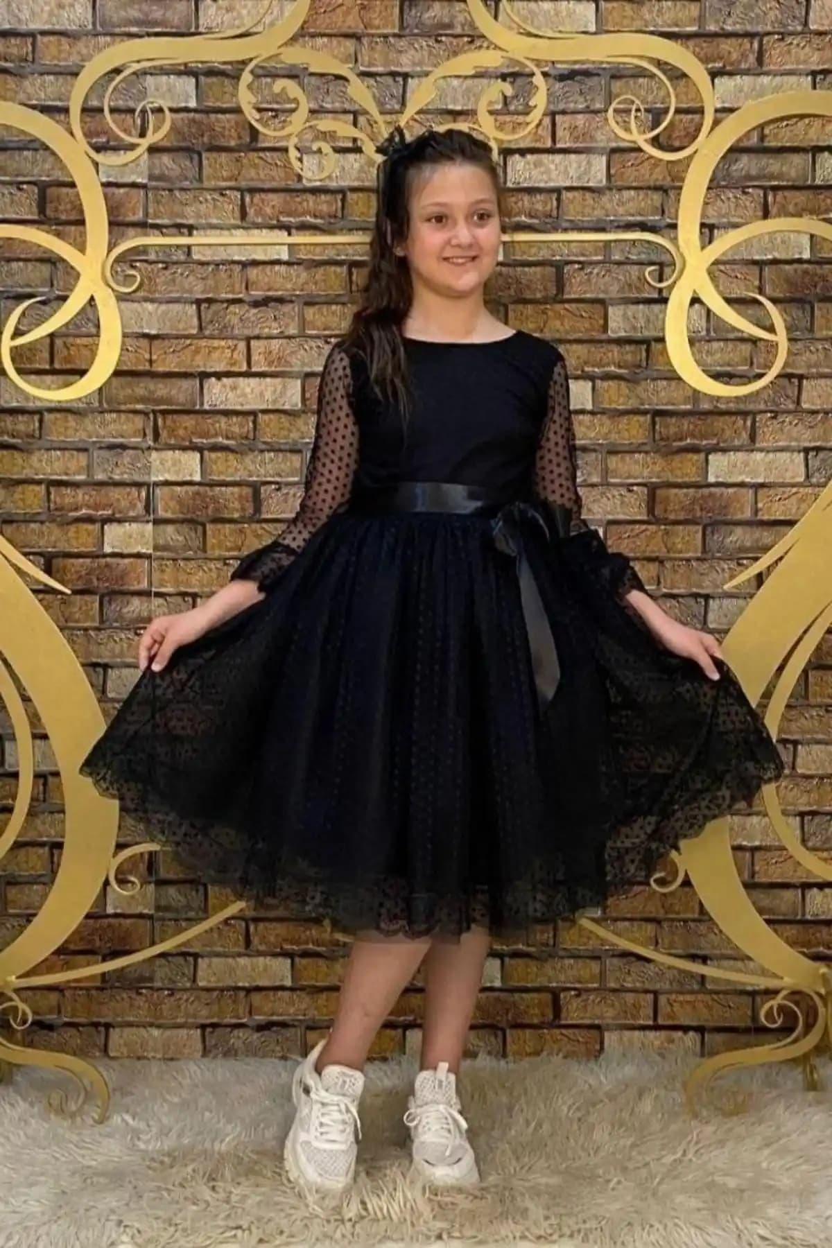 10 Yaş Kız Çocukları İçin Moda, Konfor ve Fonksiyonellik Uyumlu Elbise Seçenekleri