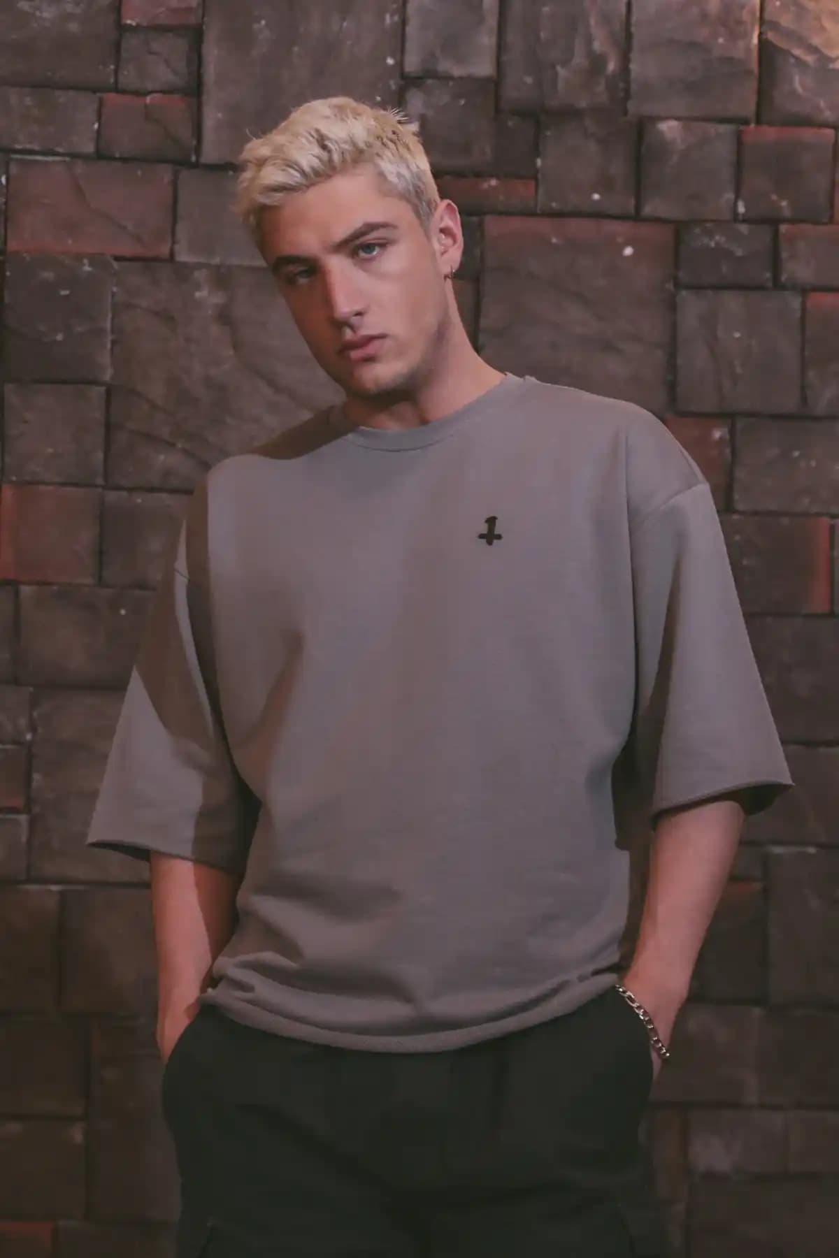 3 İplik Tişörtler: Moda Trendleri ve Stil İpuçlarıyla Güncel ve Dayanıklı Giyim Seçenekleri