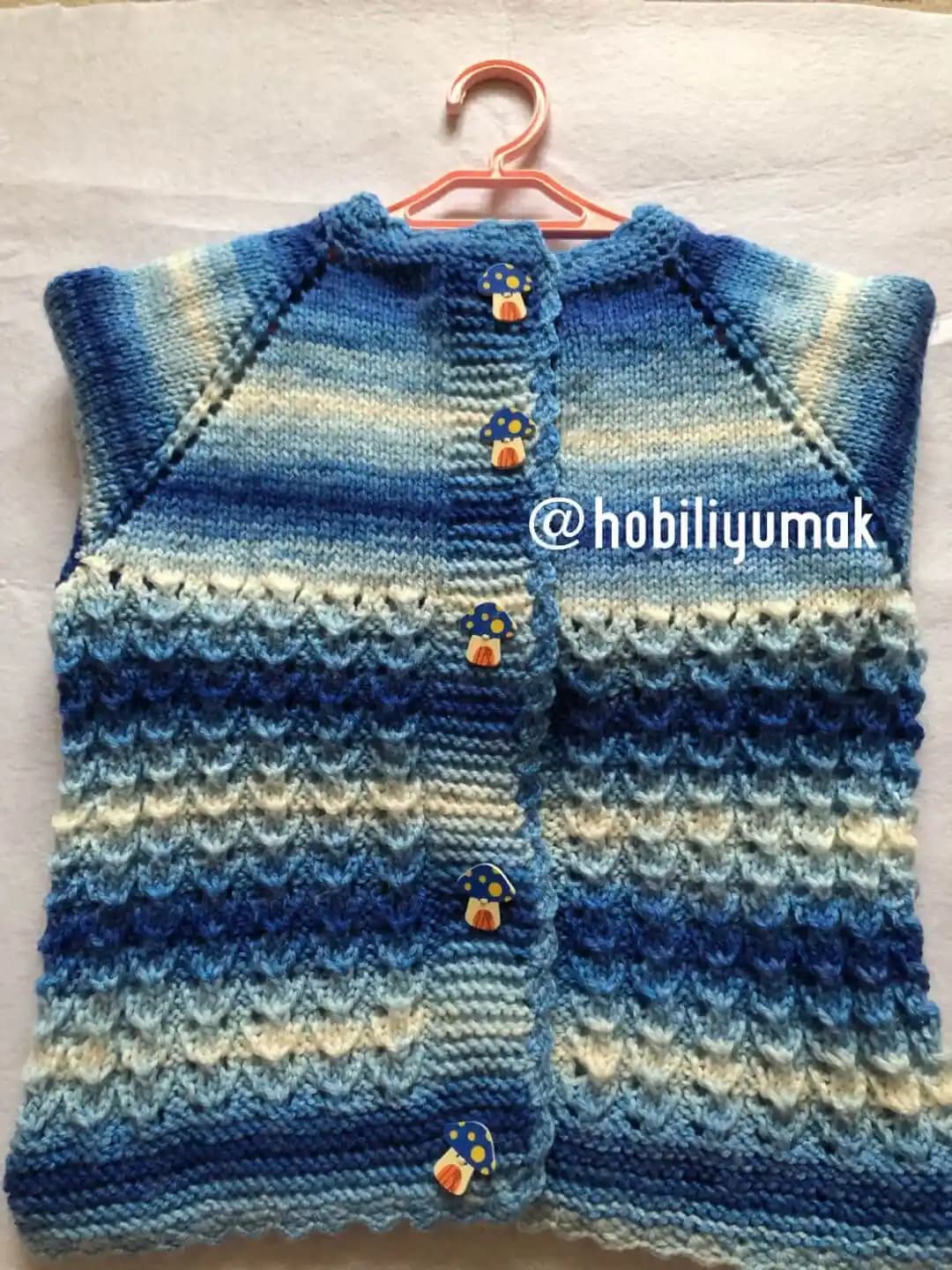 3 Yaş Çocuklar İçin Yelek Modelleri: Trendler, Malzeme ve Güvenlik Özellikleri