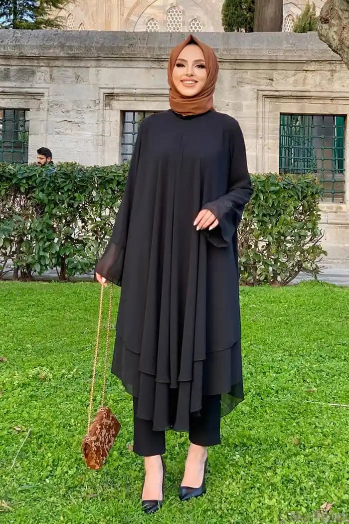 50 Yaş ve Üzeri Kadınlar İçin Şık ve Zamansız Moda Rehberi