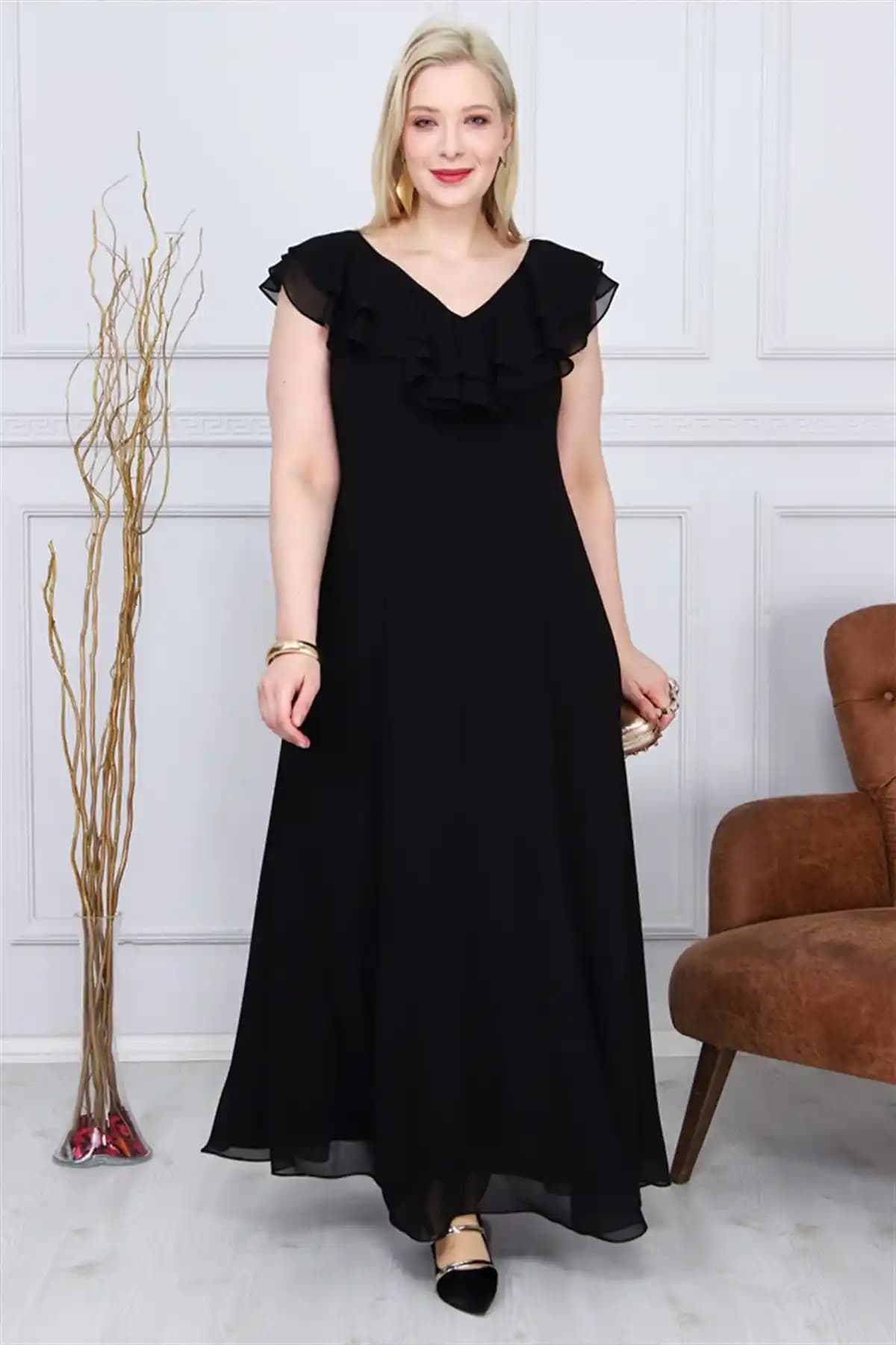 54 Beden Elbise Nedir ve Moda Dünyasında Rahatlık ile Şıklığın Buluşması