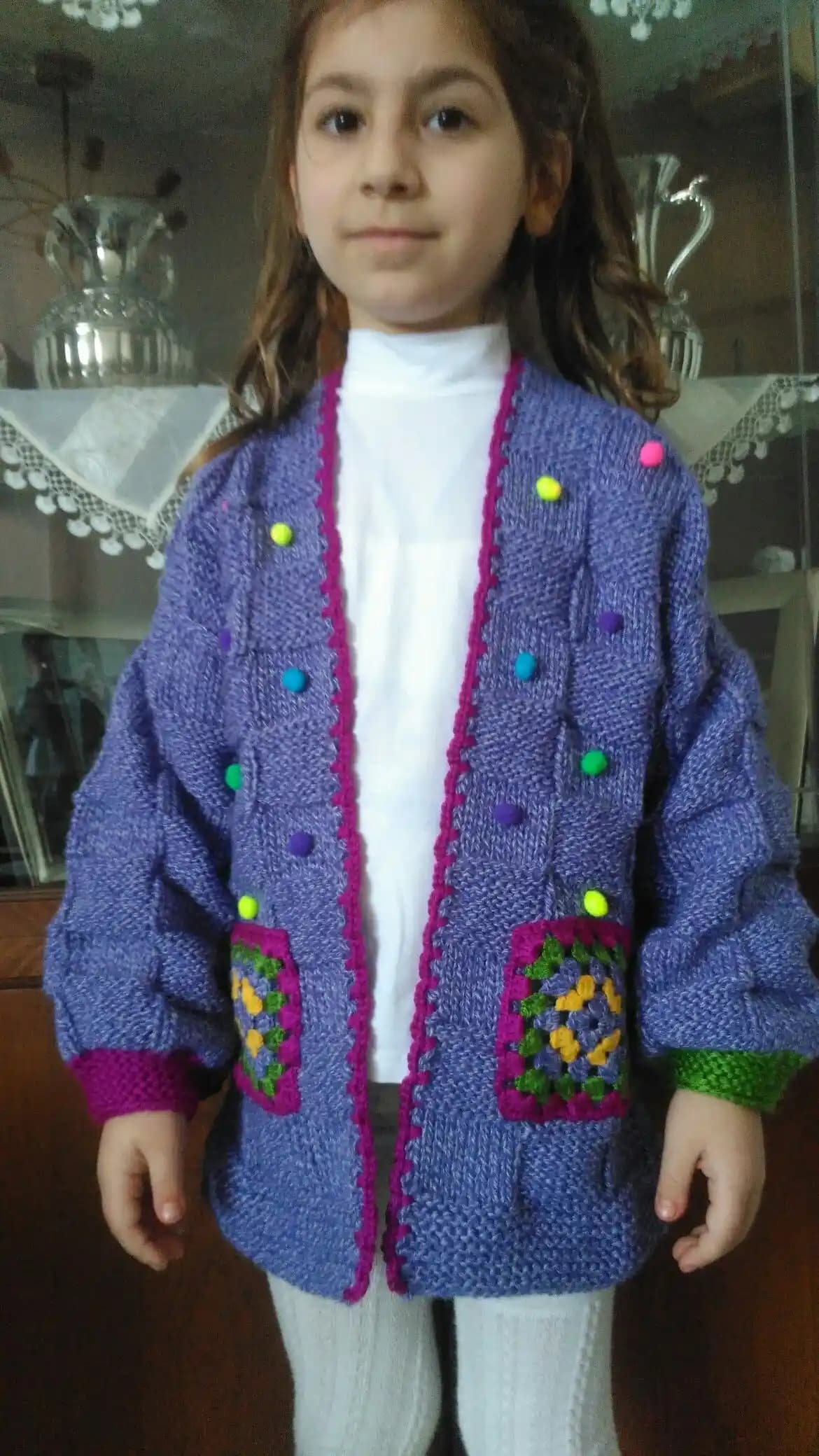 8 Yaş Çocuklar İçin Uygun ve Trend Hırka Modelleri: Renkli, Konforlu ve Dayanıklı Seçenekler