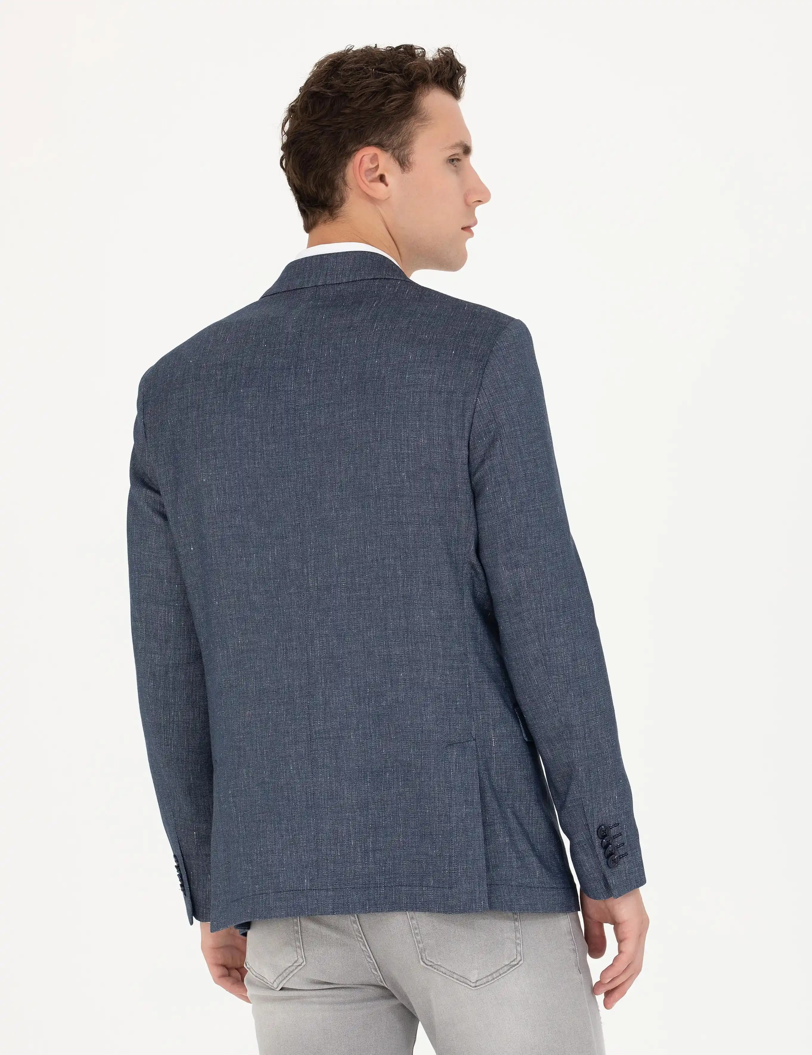 Açık Lacivert Renginin Moda Trendlerindeki Yeri ve Kombinasyon İpuçları