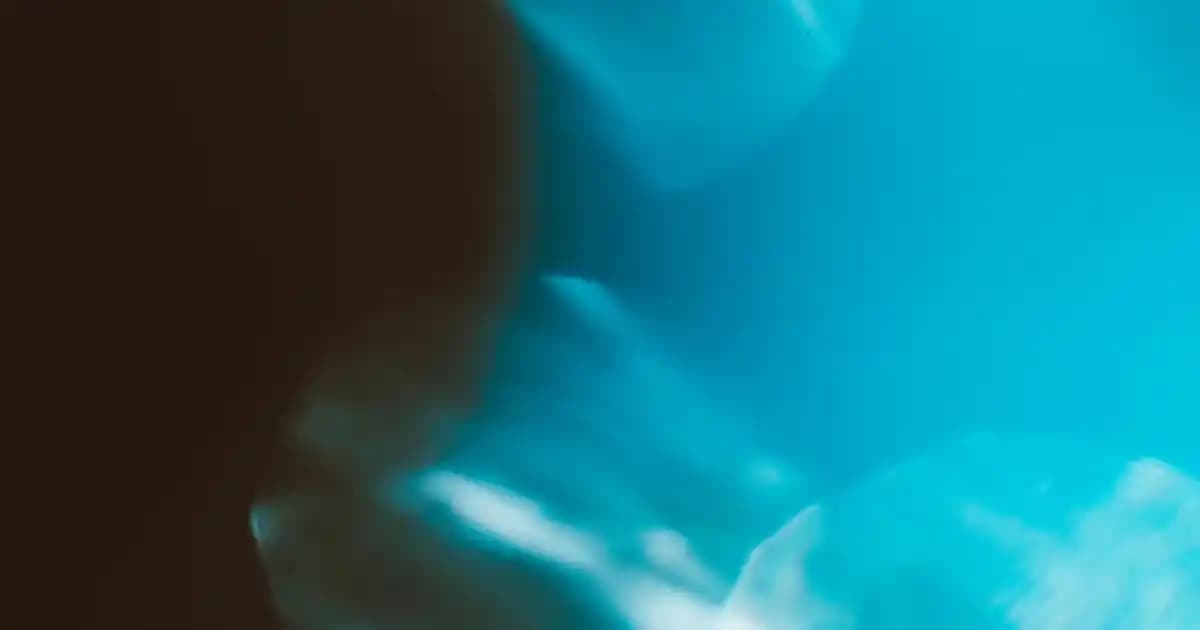 Açık Mavi Pantolon Modası ve Stil Rehberi: Günlük, İş ve Davet Şıklığı