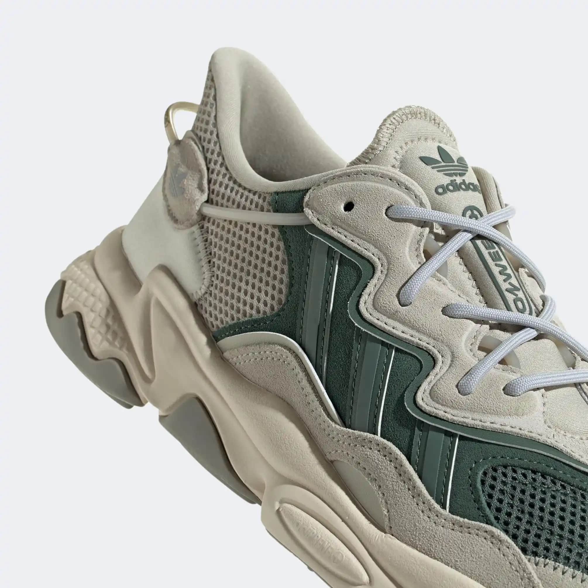 Adidas Bej Erkek Ayakkabıları: Moda ve Konforu Bir Arada Sunan Seçenekler