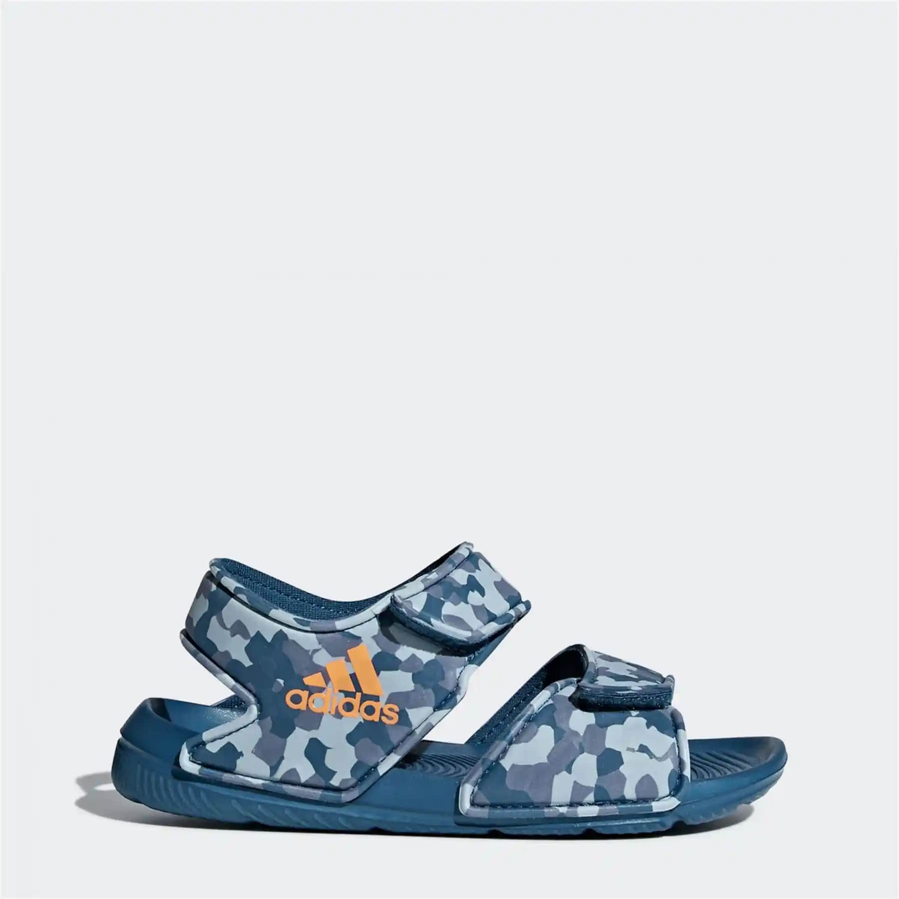 Adidas Erkek Çocuk Sandalet Modelleri: Rahat ve Şık Tasarımlarla Yaz Aylarına Uygun Alternatifler