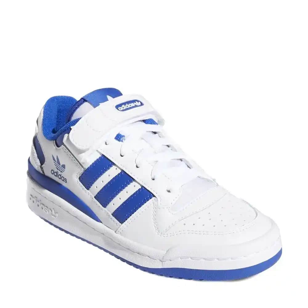 Adidas Forum Low Kadın Modelleri: Retro ve Modern Tasarımlarla Günlük Şıklık