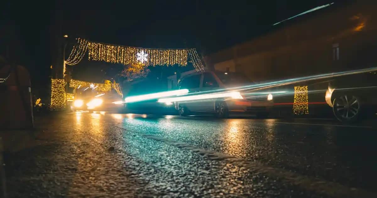 Adidas SL 72 Yeşil Spor Ayakkabı: Retro ve Modern Tasarımın Buluşması