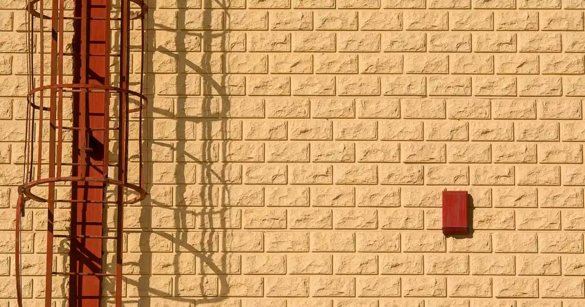 Adidas Stan Smith ve Homer Simpson İş Birliği ile Moda Dünyasında Yenilikçi Trendler