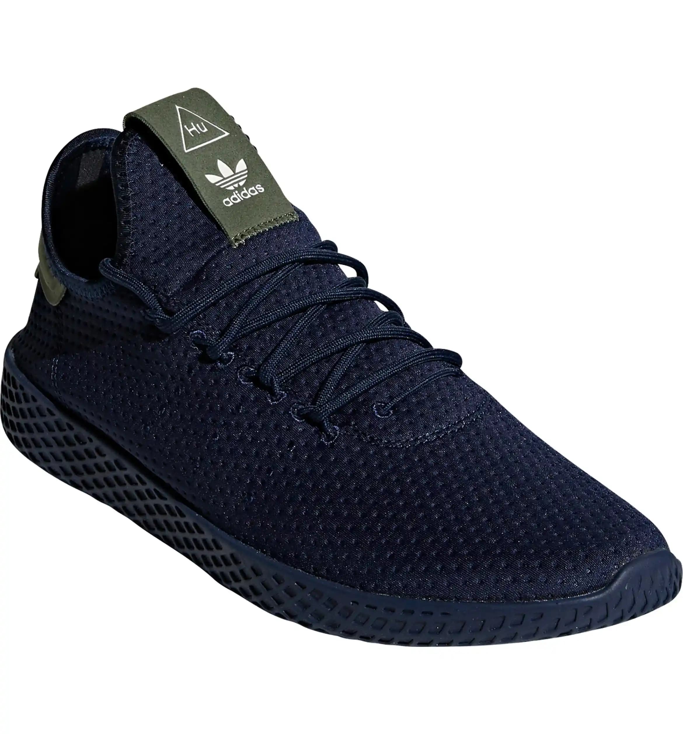 Adidas Tennis Hu Serisiyle Spor ve Moda Bir Arada Yüksek Konfor ve Şıklık Sunuyor