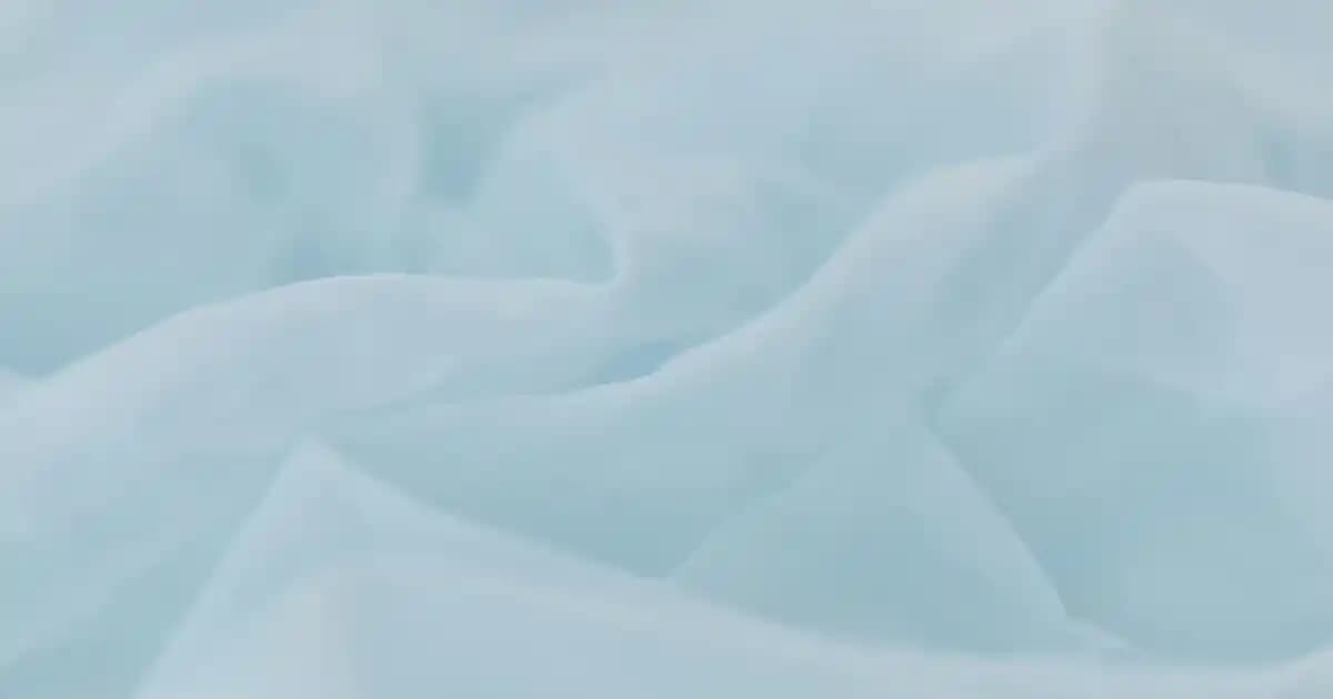 Büyük Beden Desenli Gömlekler: Moda Dünyasında Kendini İfade Etmenin Gücü ve Stil İpuçları