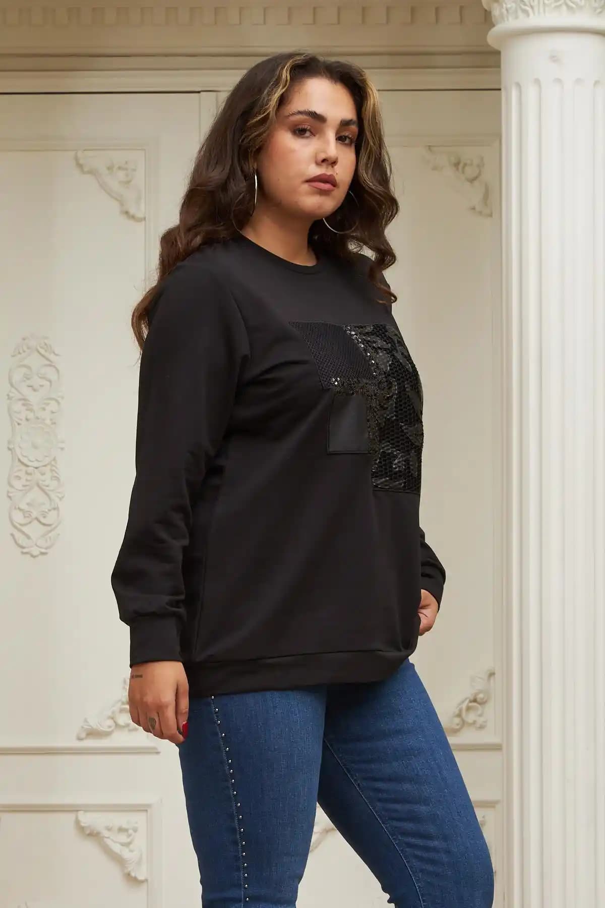 Büyük Beden Sweatshirt Modasında Güncel Trendler ve Doğru Seçim İpuçları