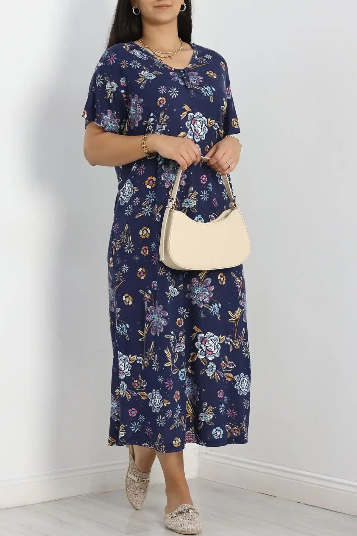 Büyük Beden Viskon Elbise Modasında Güncel Trendler ve Kombinasyon Önerileri