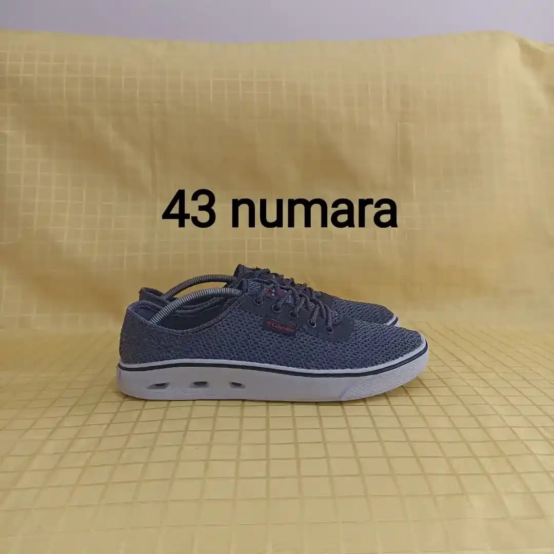 Büyük Numaralı Spor Ayakkabılar 43 Numara Modada Trend ve Stil Rehberi